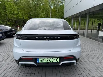 Porsche Macan 4 100kWh