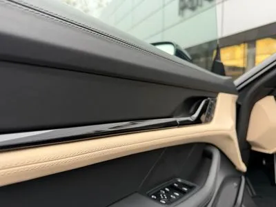 Porsche Taycan 105kWh 4S Black Edition