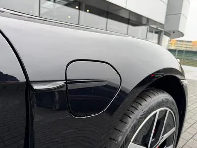 Porsche Taycan 105kWh 4S Black Edition