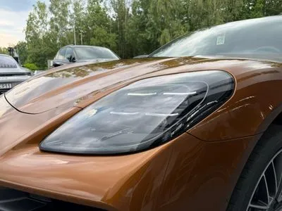 Porsche Panamera 4