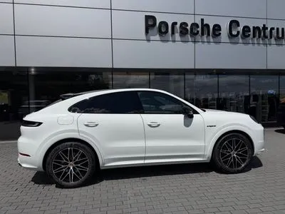 Porsche Cayenne E-Hybrid PHEV Black Edition