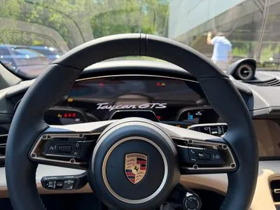Porsche Taycan GTS