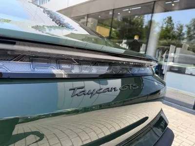 Porsche Taycan GTS