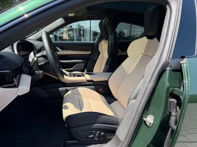 Porsche Taycan GTS