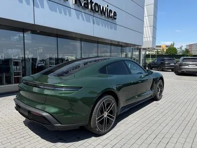 Porsche Taycan GTS