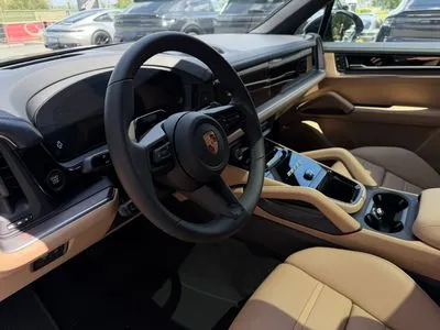 Porsche Cayenne E-Hybrid PHEV Black Edition