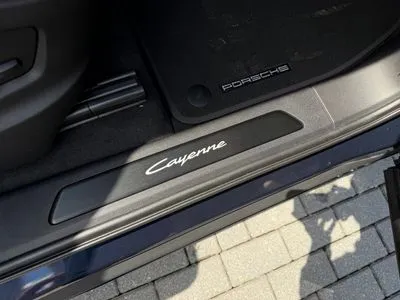 Porsche Cayenne E-Hybrid PHEV Black Edition