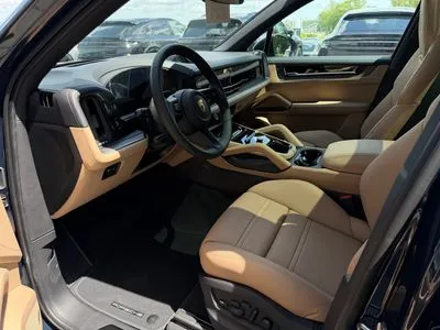 Porsche Cayenne E-Hybrid PHEV Black Edition