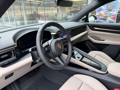 Porsche Macan 4 100kWh
