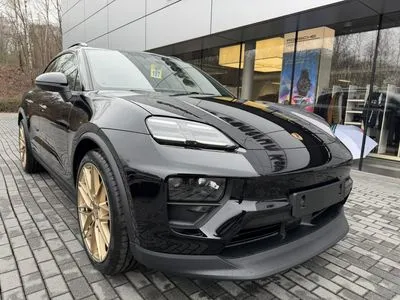 Porsche Macan 4 100kWh