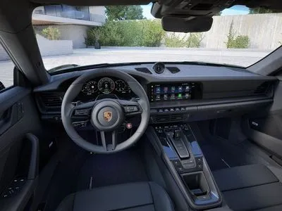 Porsche 911 Carrera 4 GTS