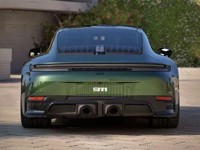 Porsche 911 Carrera 4 GTS