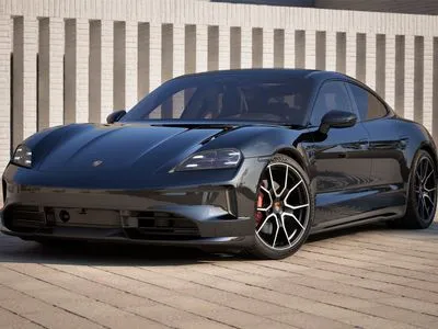 Porsche Taycan 105kWh 4S Black Edition