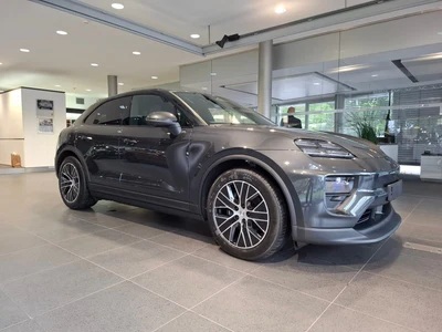 Porsche Macan 4 100kWh