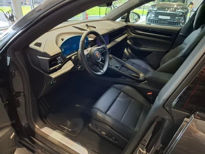 Porsche Macan 4 100kWh