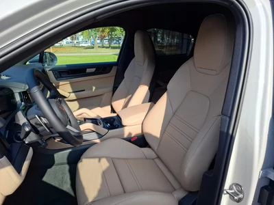 Porsche Cayenne E-Hybrid PHEV Black Edition