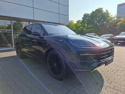 Porsche Cayenne E-Hybrid PHEV Black Edition
