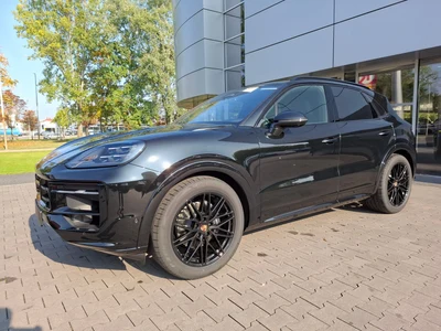 Porsche Cayenne Black Edition