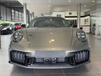 Porsche 911 Carrera T-Hybrid 4 GTS