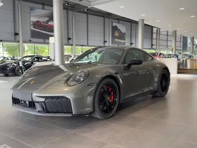 Porsche 911 Carrera T-Hybrid 4 GTS