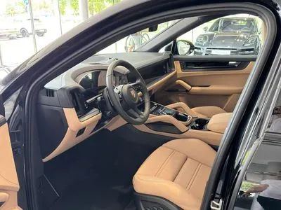 Porsche Cayenne Black Edition