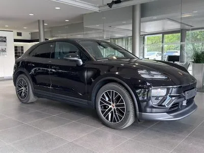Porsche Macan 4 100kWh