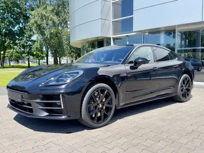 Porsche Panamera 4 E-Hybrid
