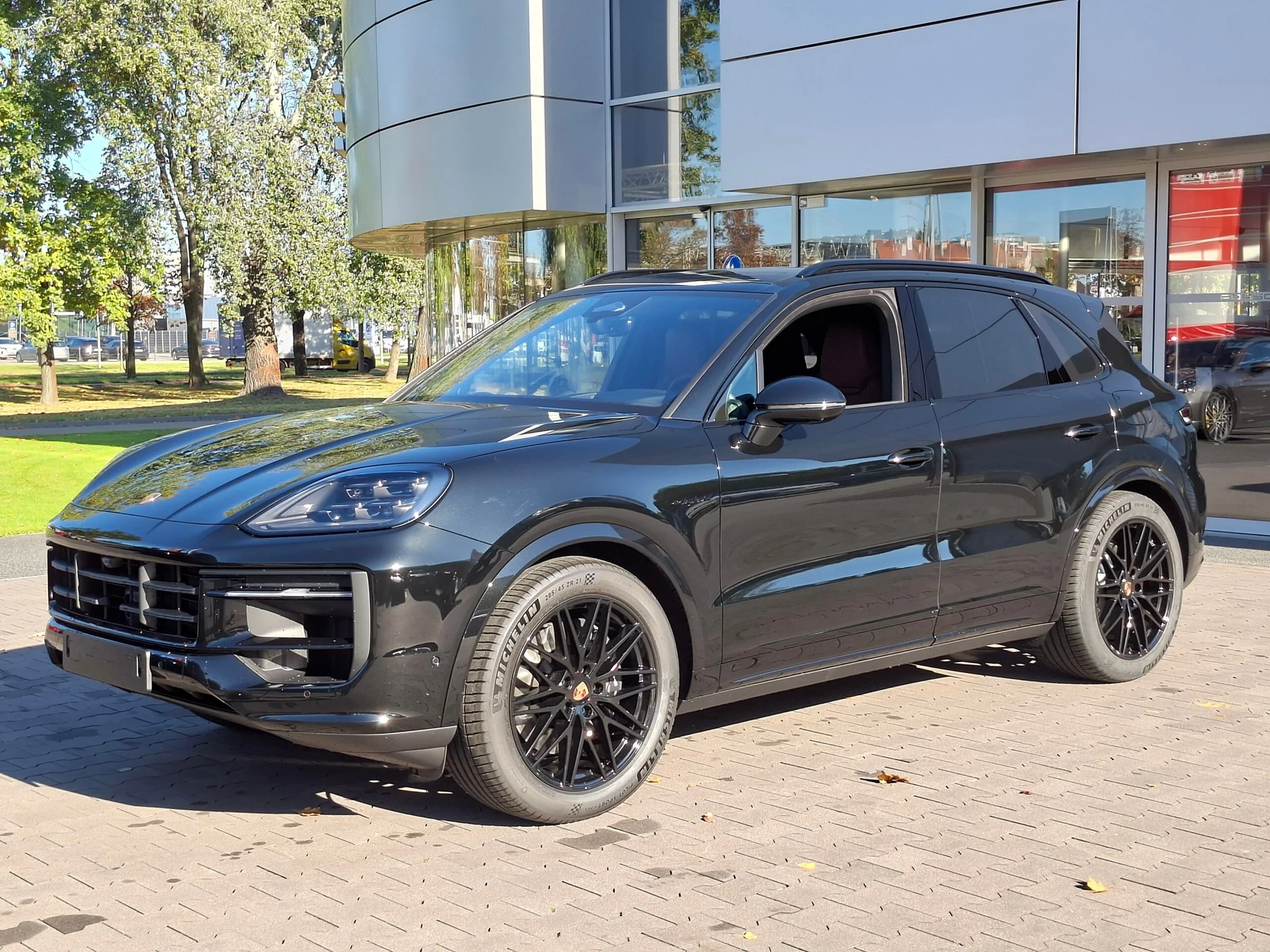 Porsche Cayenne E-Hybrid PHEV Black Edition III (2017-) — zdjęcie 1