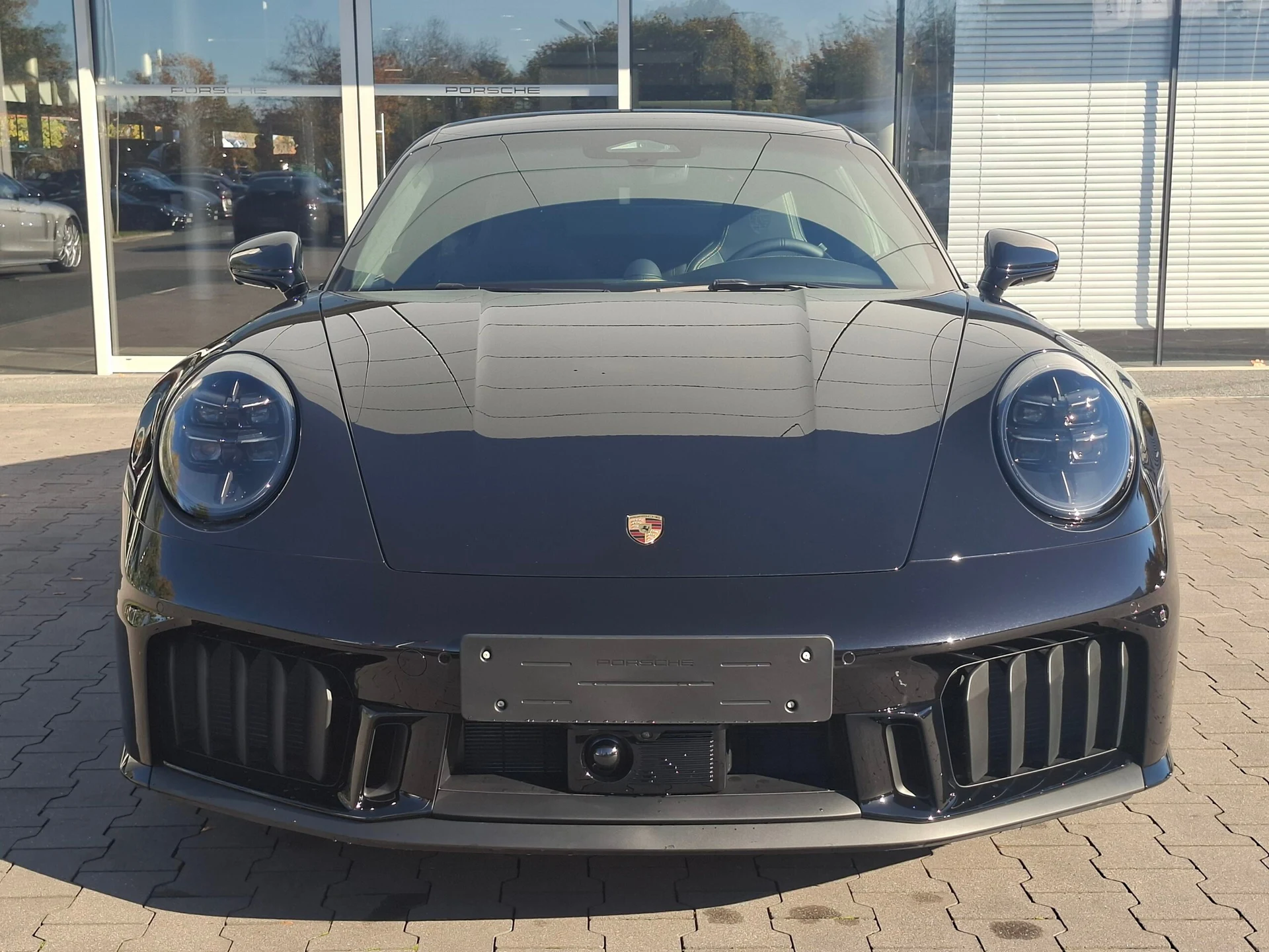 Porsche 911 Carrera 4 GTS 992 (2019-) — zdjęcie 3