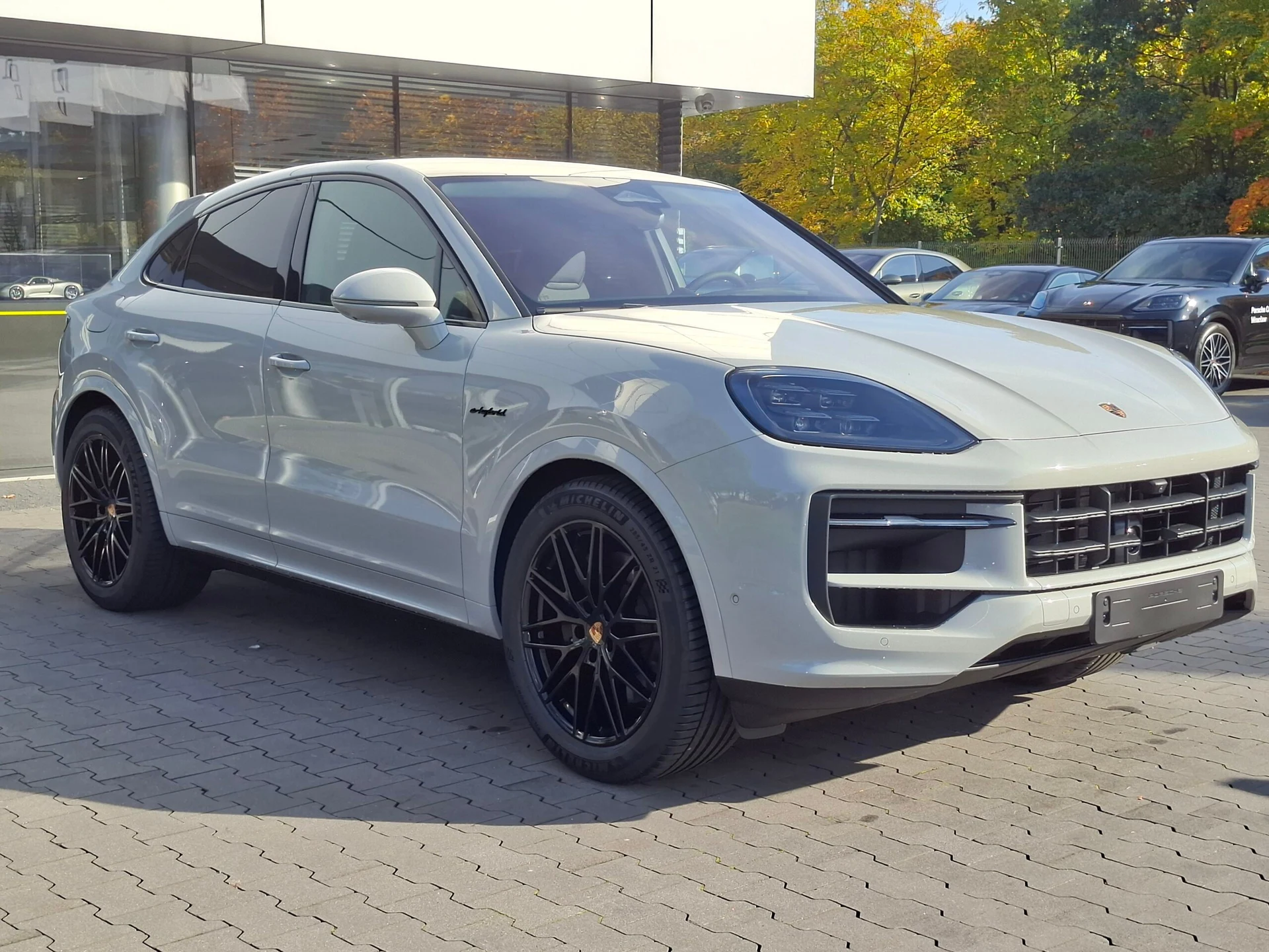 Porsche Cayenne E-Hybrid PHEV Black Edition III (2017-) — zdjęcie 3