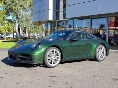 Porsche 911 Carrera