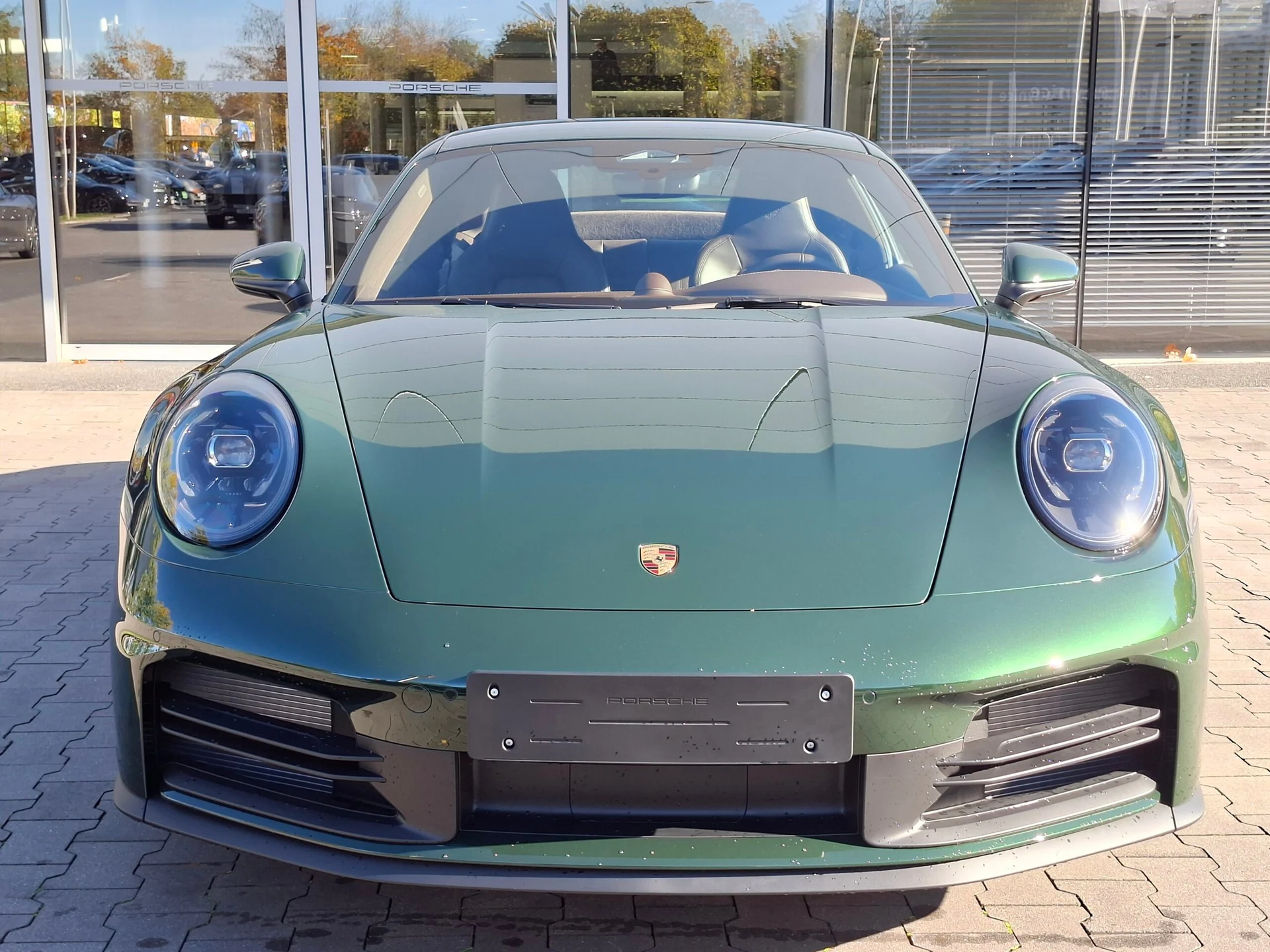 Porsche 911 Carrera 992 (2019-) — zdjęcie 2