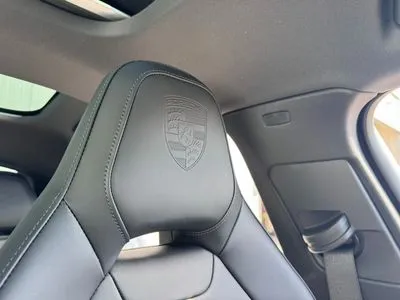 Porsche Panamera 4