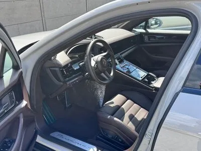 Porsche Panamera 4S E-Hybrid PHEV
