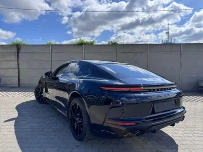 Porsche Panamera 4 E-Hybrid