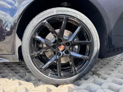 Porsche Panamera 4 E-Hybrid