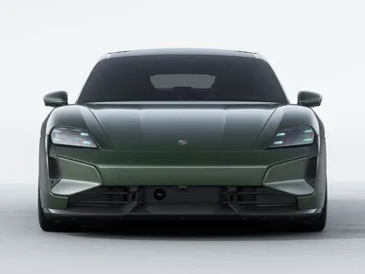 Porsche Taycan 105kWh Turbo S