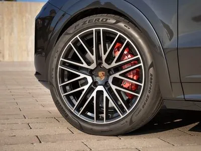 Porsche Cayenne S E-Hybrid PHEV Black Edition