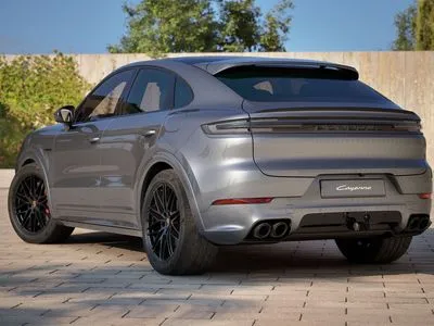 Porsche Cayenne S E-Hybrid PHEV Black Edition