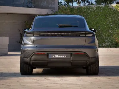 Porsche Macan 4 100kWh