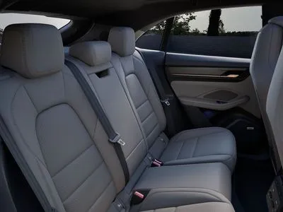 Porsche Macan 4 100kWh