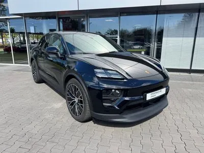 Porsche Macan 4 100kWh
