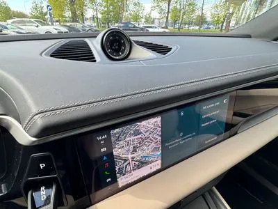 Porsche Macan 4 100kWh