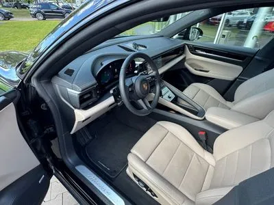 Porsche Macan 4 100kWh
