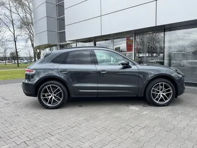 Porsche Macan Standard