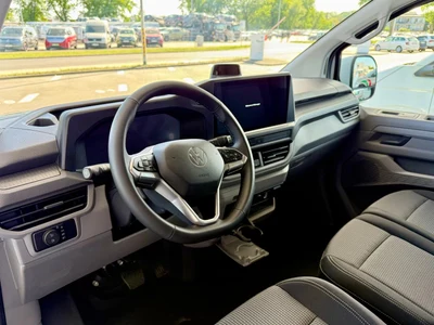 Volkswagen T7 Furgon