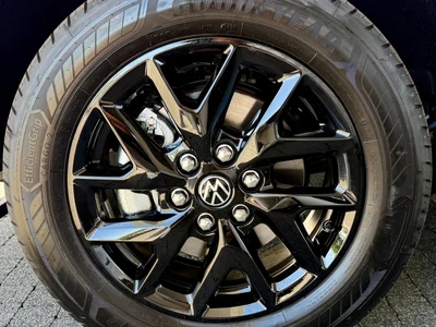 Volkswagen T7 Furgon