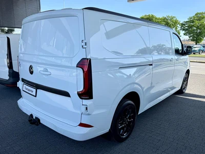 Volkswagen T7 Furgon