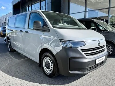 Volkswagen T7 Furgon PLUS