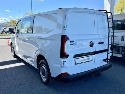 Volkswagen T7 Furgon PLUS